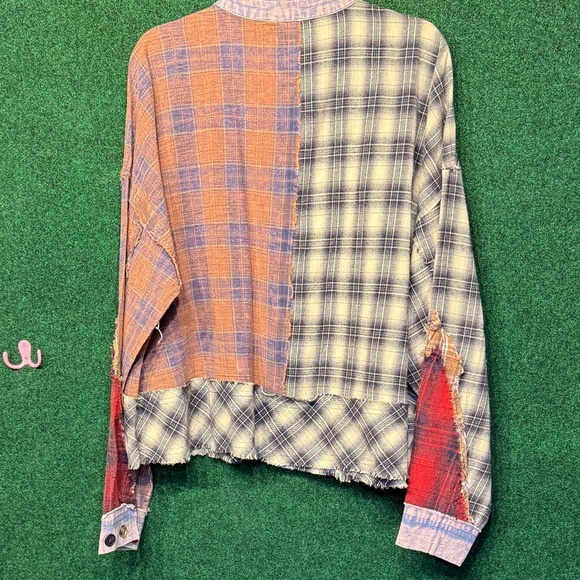 335 NWOT Oli&Hali Washed Flannel Patchwork Button/up Shirt - Picture 6 of 6